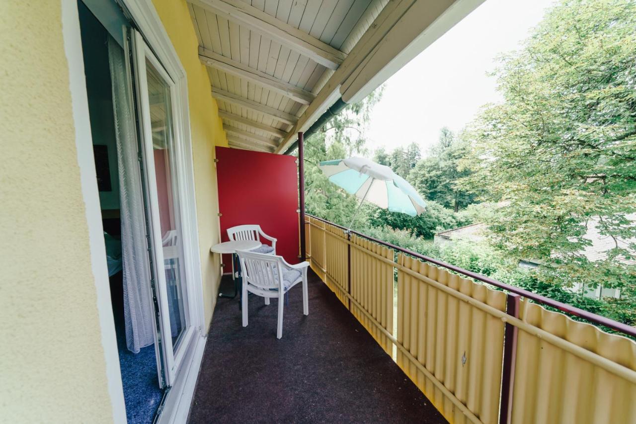 Hotel Gaestehaus Frank Velden am Wörthersee Esterno foto