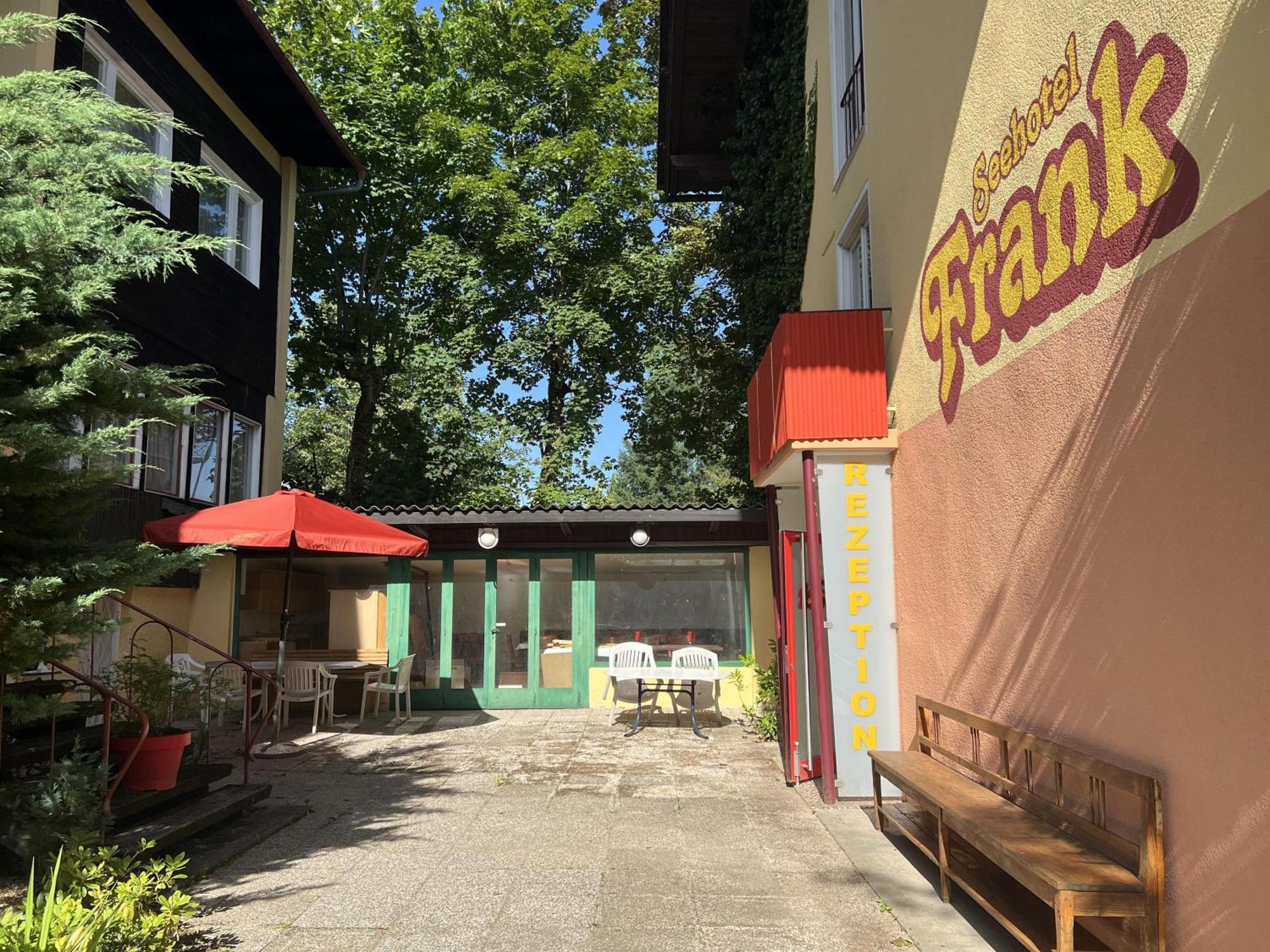 Hotel Gaestehaus Frank Velden am Wörthersee Esterno foto